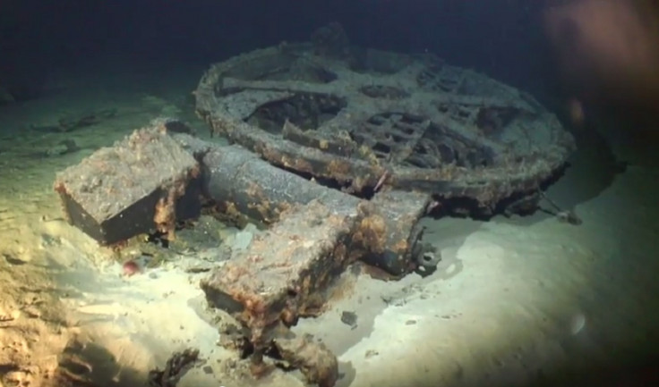 wwii japanese mega submarine