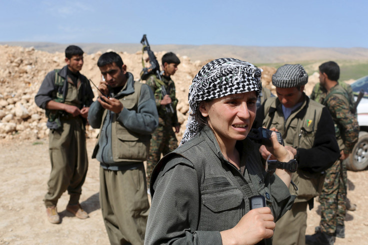 kurdish women fighting Isis