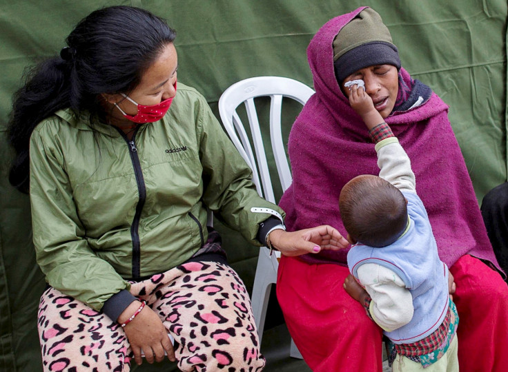 Nepal earthquake women