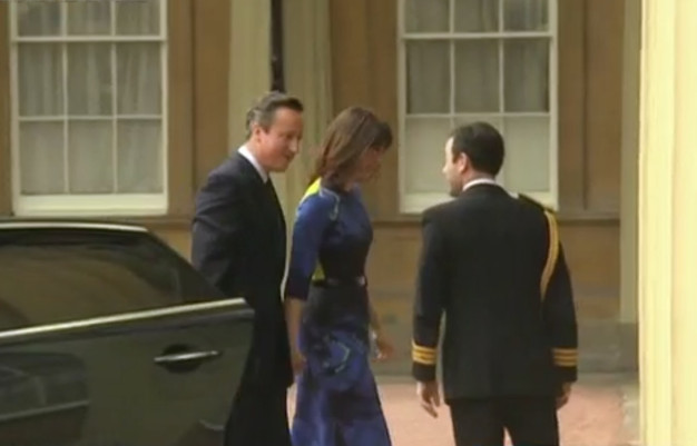 David Cameron arrives at Buckingham Palace David Cameron arrives at Buckingham Palace
