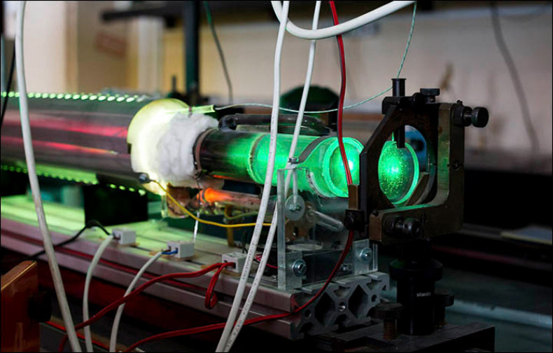 World's first metal vapour laser from Siberia