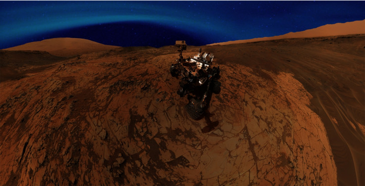 auroras on mars