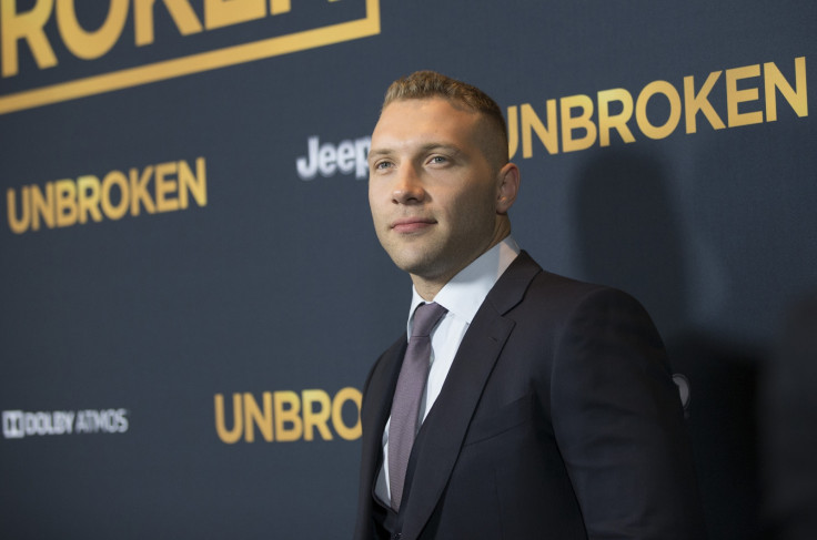 Terminator star Jai Courtney dating Emilia Clarke?