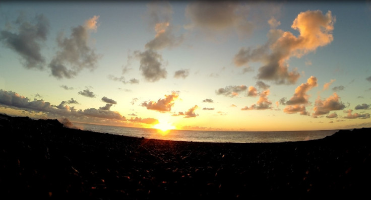 hunga tonga volcanic island