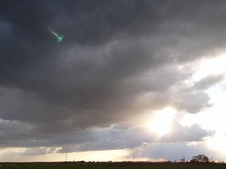 Mysterious jellyfish shaped UFO