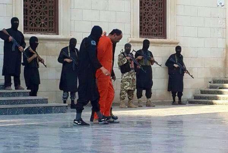 Derna Isis execution