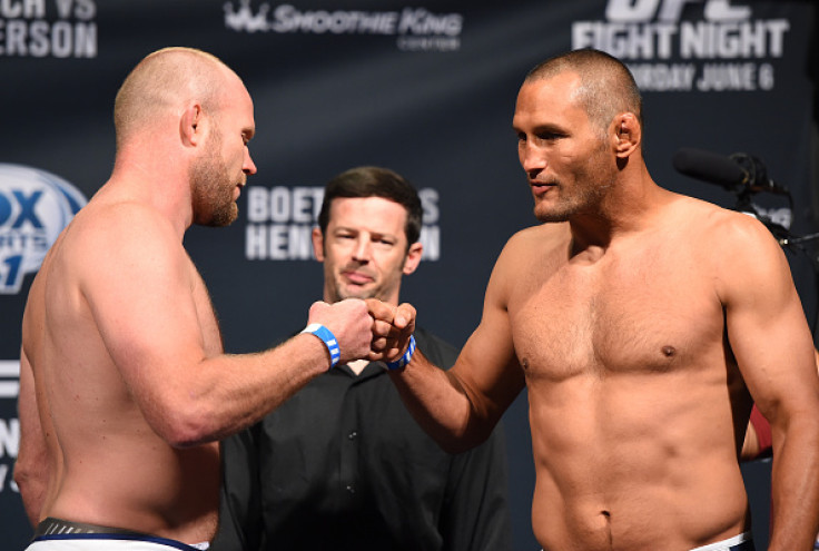 Tim Boetsch v Dan Henderson