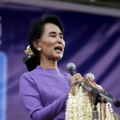 Aung San Suu Kyi China visit
