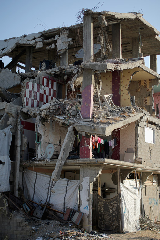 Gaza living in ruins