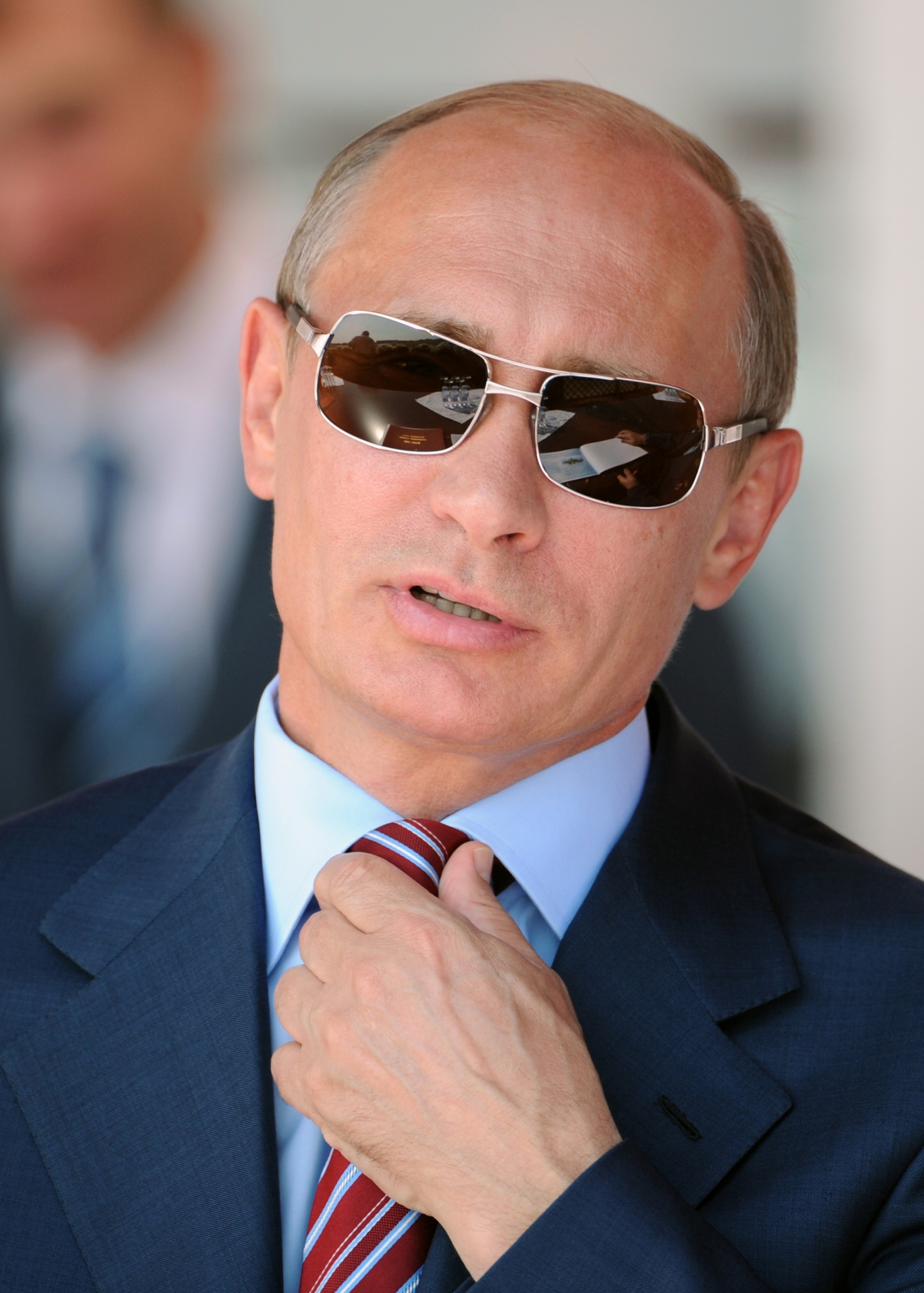 Russia: Putin to step down in 2019 says Kremlin critic Mikhail Khodorkovsky