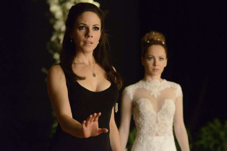 Anna Silk and Ksenia Solo Lost Girl