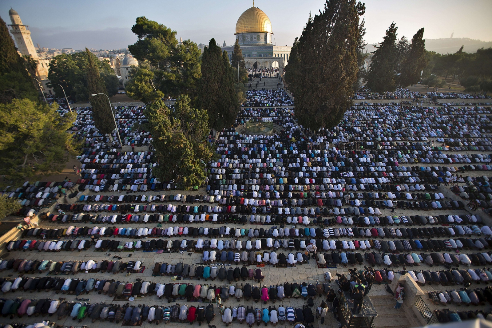 Eid al-Fitr: What is the 'Breaking of the Fast' festival 