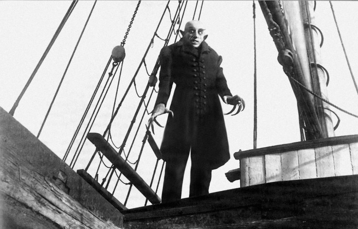 Max Schreck in Nosferatu directed