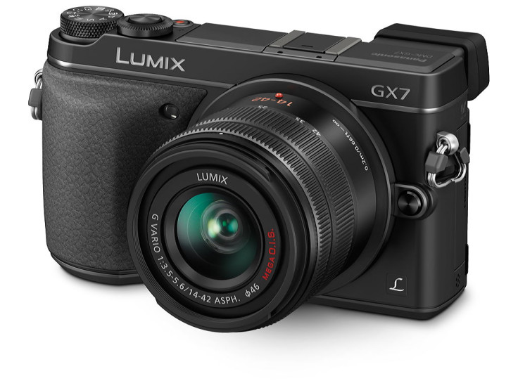 Panasonic Lumix DMC-GX7 camera