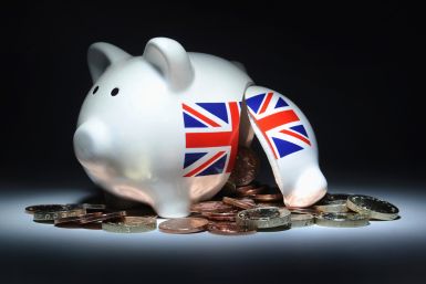 piggy bank money poverty uk