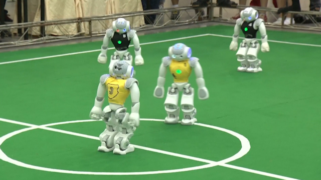 China: RoboCup 2015 robot football competition kicks off [video ...