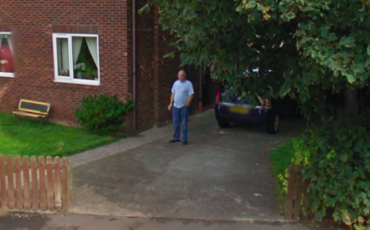 Man Google street view