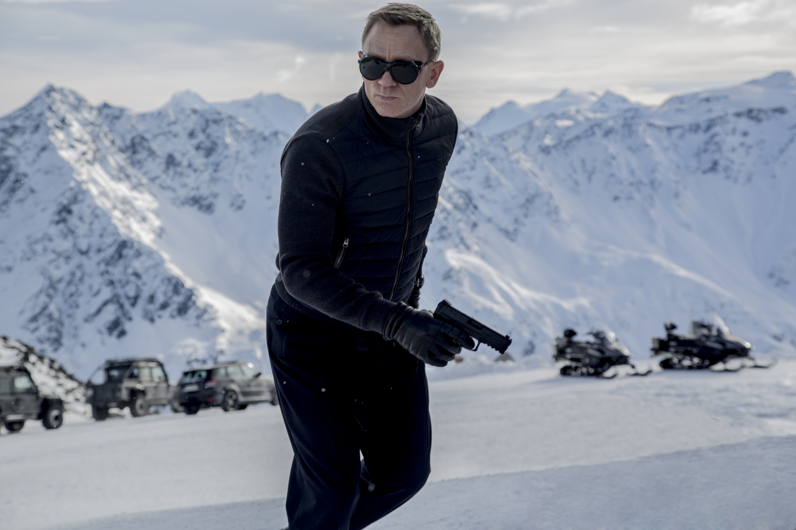 Daniel craig canada goose coat on sale