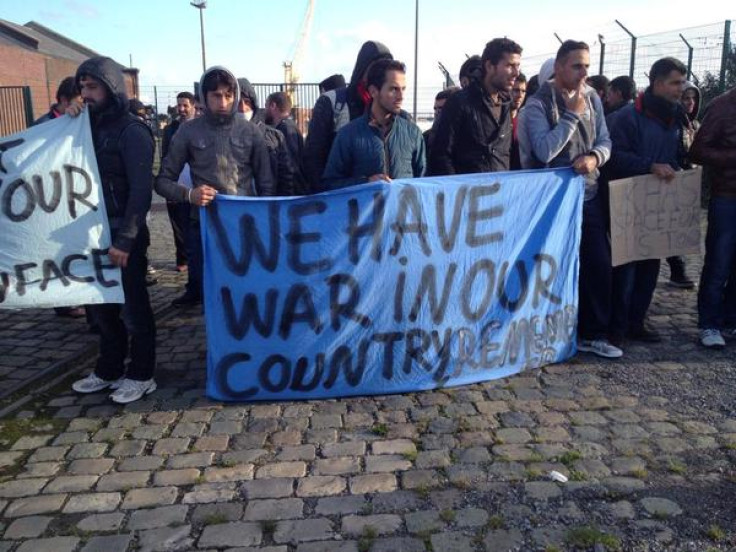 Syrians protest in Calais