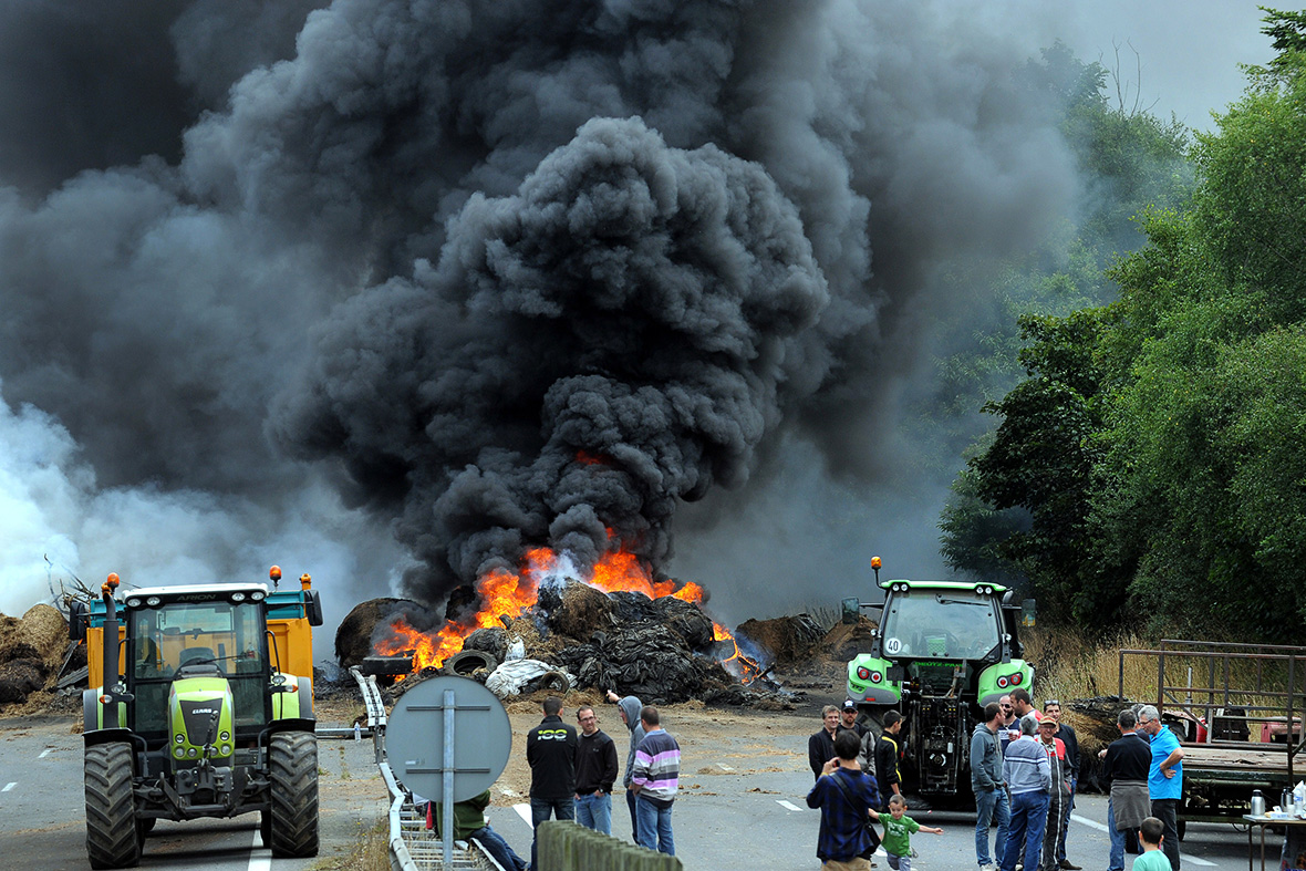 france farmers protest Morlaix Brest Brittany