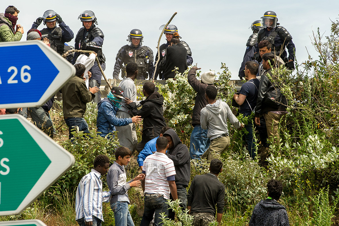 Calais migrants