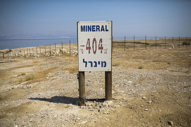 dead sea sinkholes