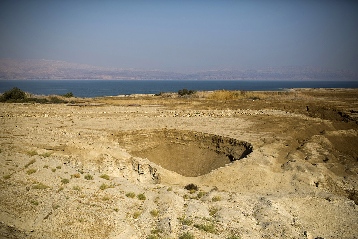 Israel The Dead Sea Is Shrinking And Hundreds Of Sinkholes Are Opening Israel The Dead Sea Is Shrinking And Hundreds Of Sinkholes Are Opening