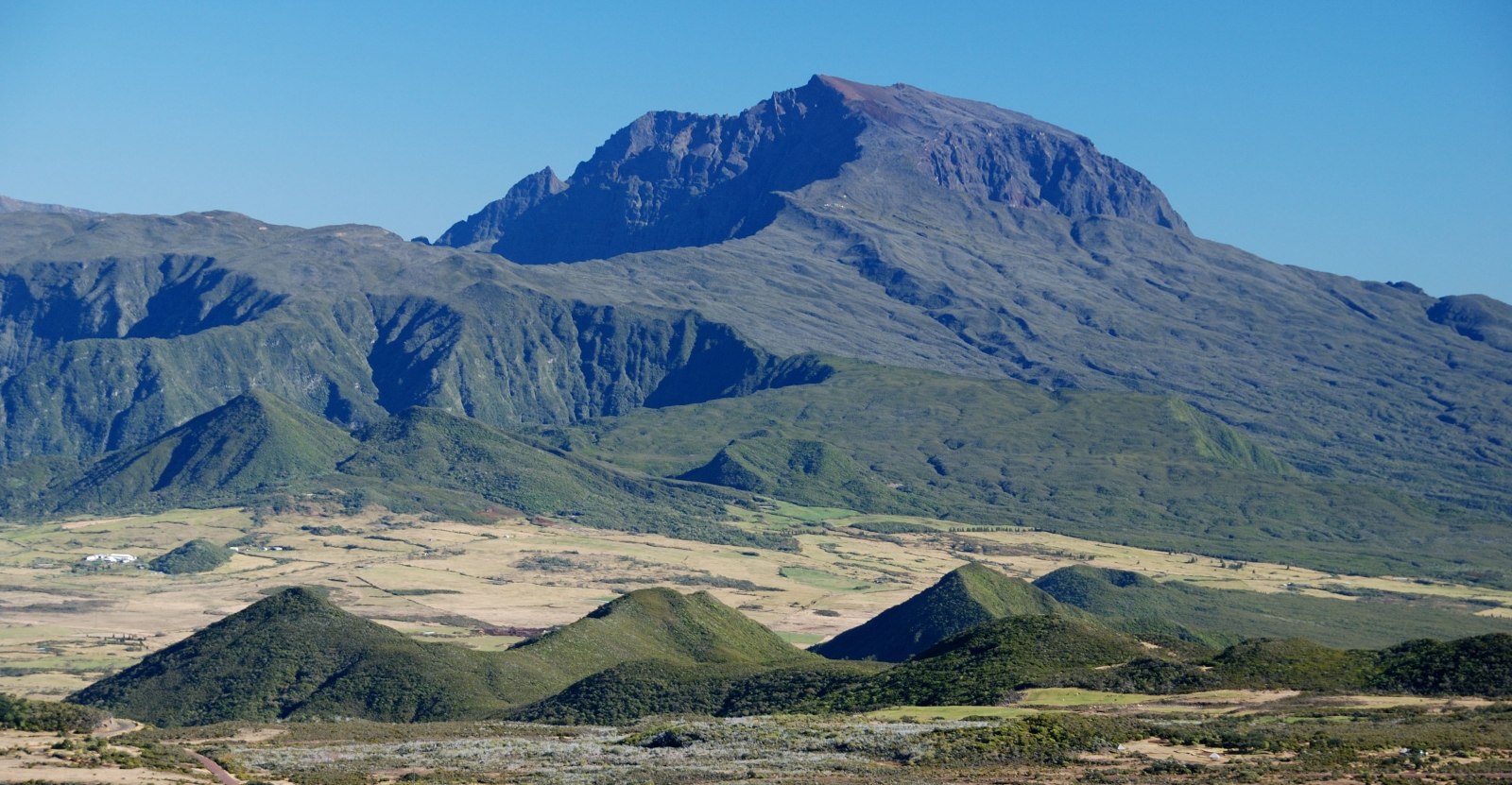 Flight MH370 found? Search halted by eruption of Reunion Island volcano