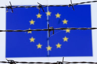 Migrants Hungary EU fence