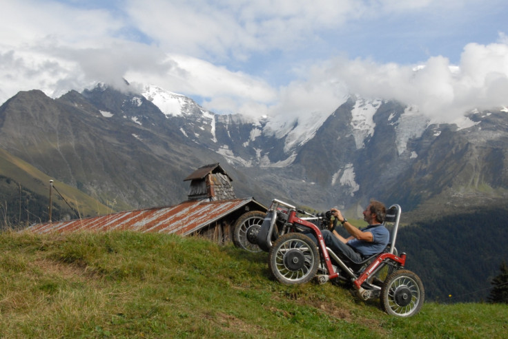 Swincar climbs the Alps with crazy suspension