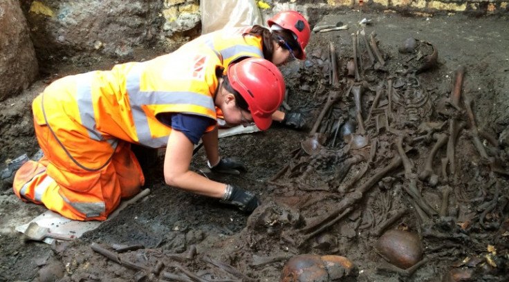 Crossrail burial