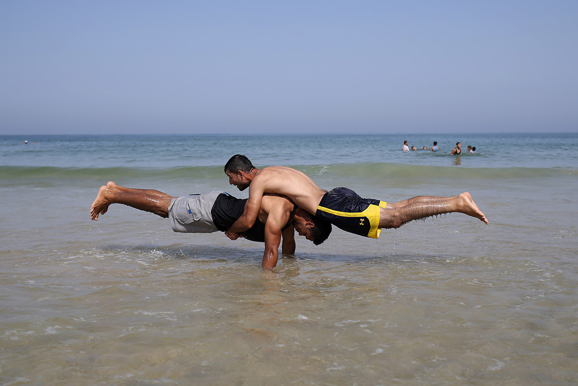 Bar Palestine street workout Gaza