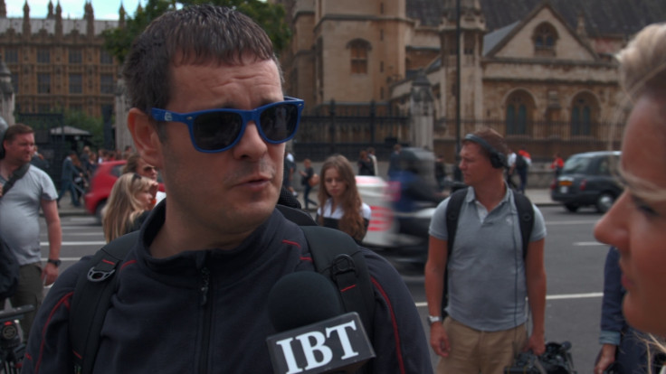 Polish workers strike Westminster