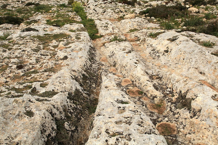 malta cart ruts