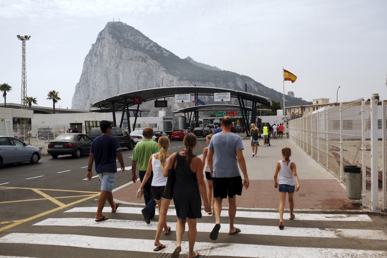 EU Referendum Gibraltar Becomes Latest Tug O War Between Brexit And   Gibraltar Border Spain 