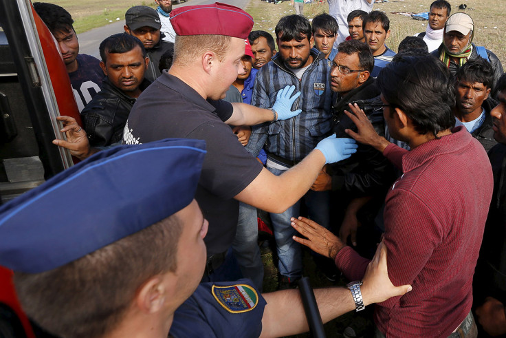 Migrants Hungary EU fence