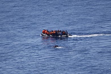 migrants dying to get to europe