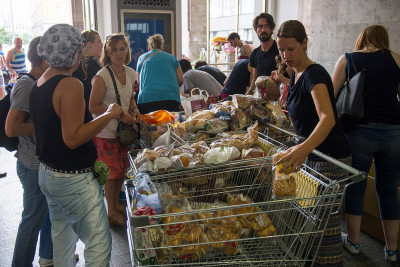 refugees germany volunteers donations
