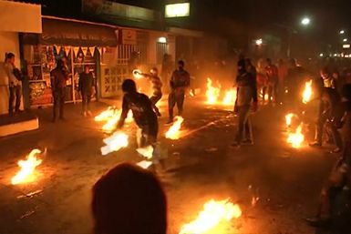 El Salvador fireball festival