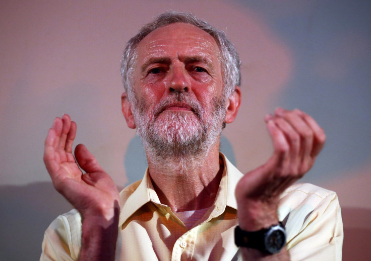 Jeremy Corbyn clapping