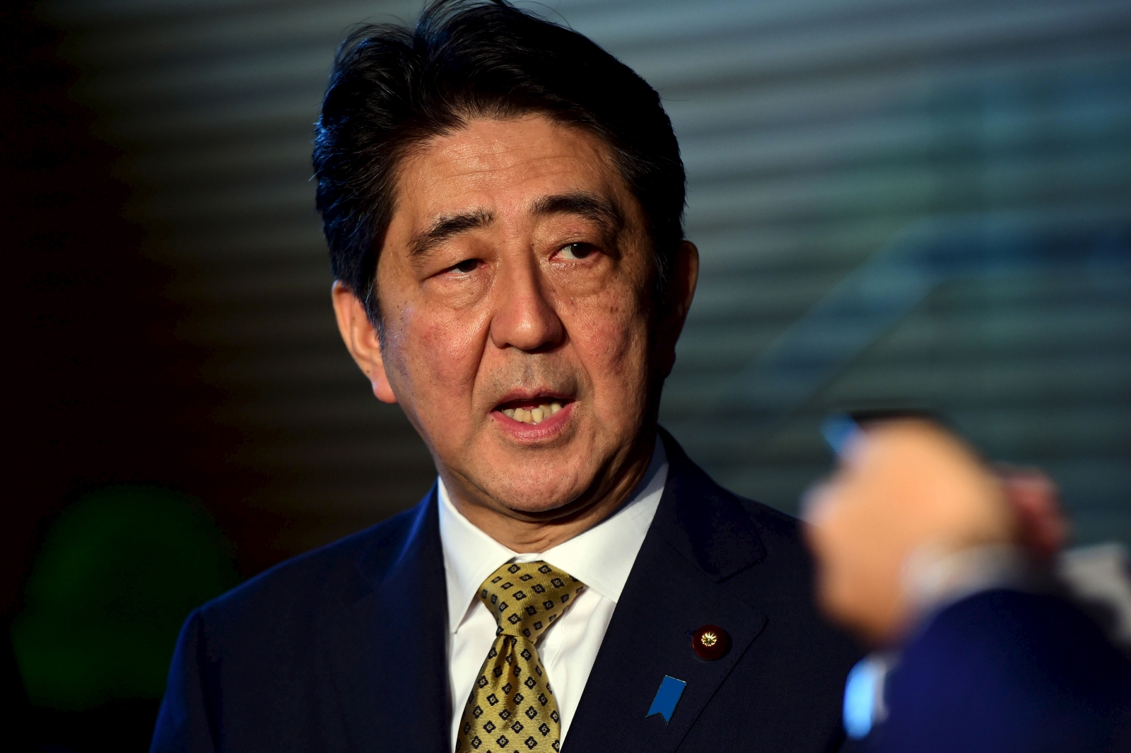 japan-pm-shinzo-abe-urges-talks-with-russia-over-disputed-kuril-islands