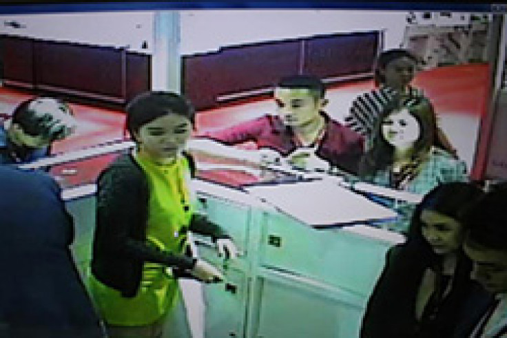 CCTV footage of Chinese diamond thief 