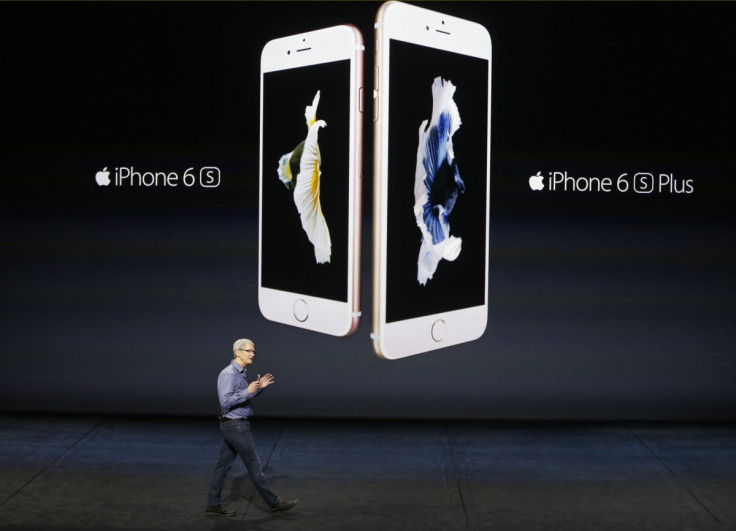 Apple iPhone 6s and 6s Plus