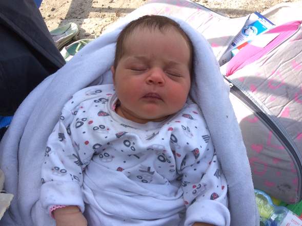 EU migrant crisis: Syrian baby girl Rahf born in Greece has no where to go