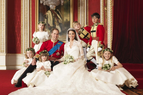 Kate Middleton or Kate Moss: Which is your Favorite ‘After Wedding’ Picture?