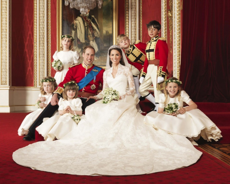 Kate Middleton or Kate Moss: Which is your Favorite ‘After Wedding’ Picture?