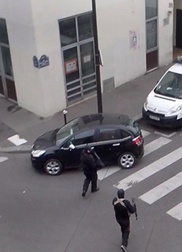 Gunmen return to their car