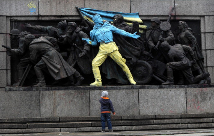 Russia Ukrainian graffiti