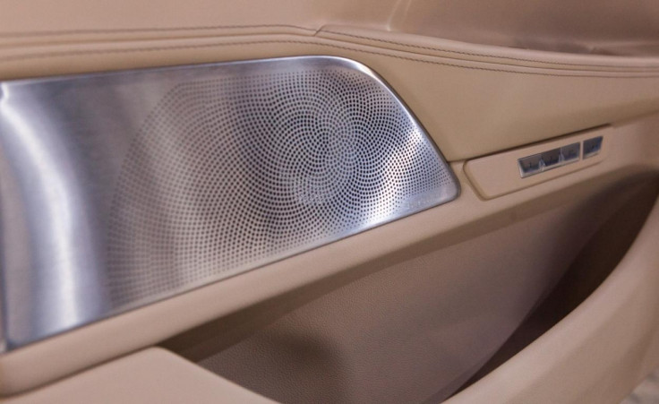 BMW 7-Series speakers