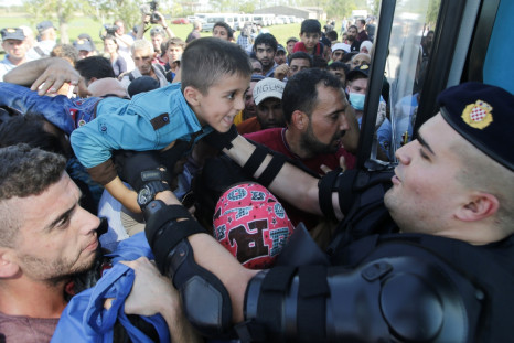 Croatia policeman Tovarnik migrants
